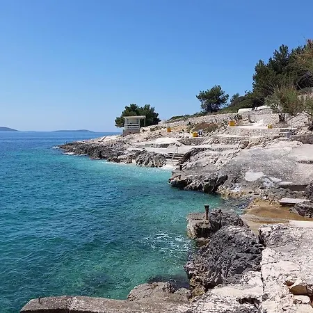 Apartment Sunset Dreams - 5min Beach Walk Trogir